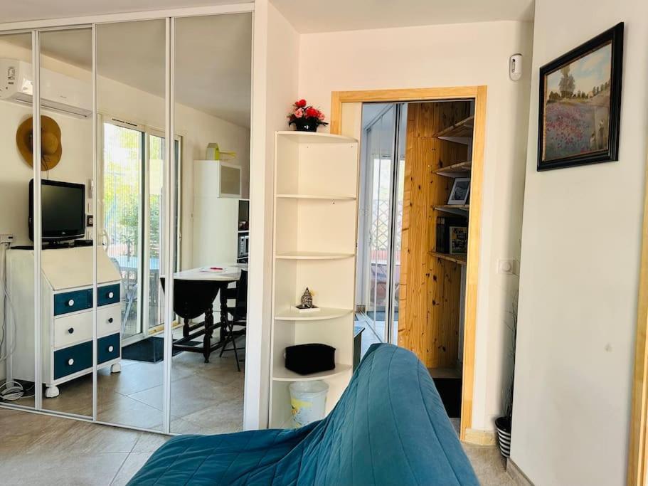 Moderne Mini Maison Lézignan-Corbières Extérieur photo